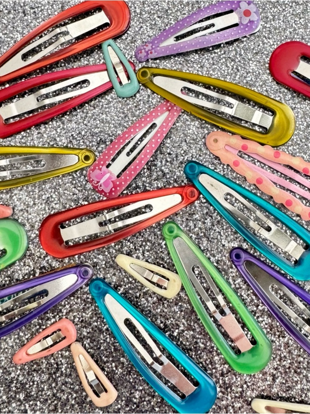90’s Style Colorful Hair Clips